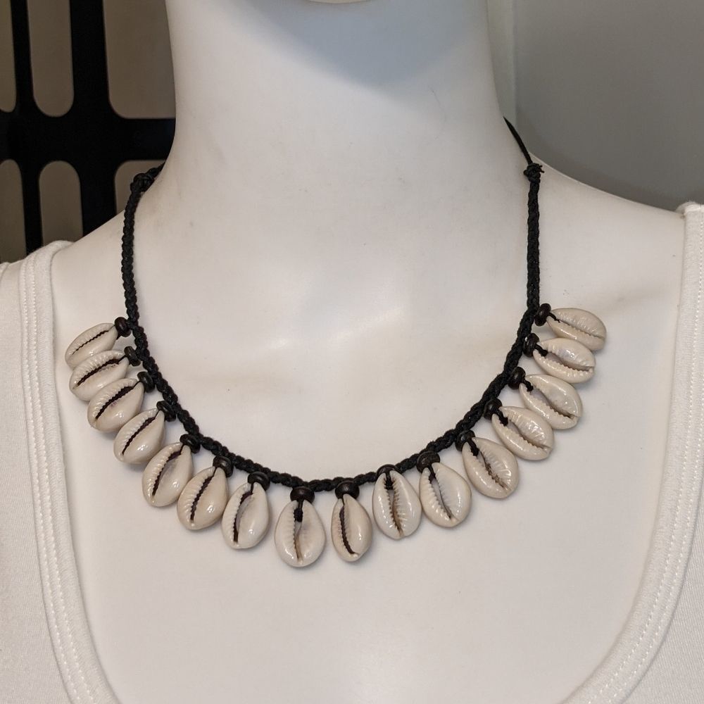 Shell Statementpiecenecklace - image 8